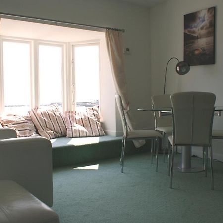 Apartmán The Bay Lyme Regis Pokoj fotografie